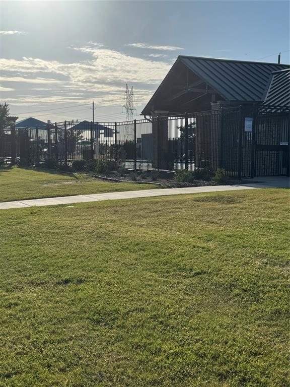 Hawthorne Meadows - Residential