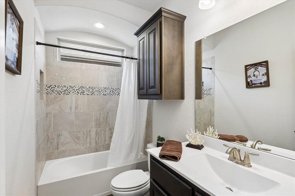 Hawthorne Meadows - Residential