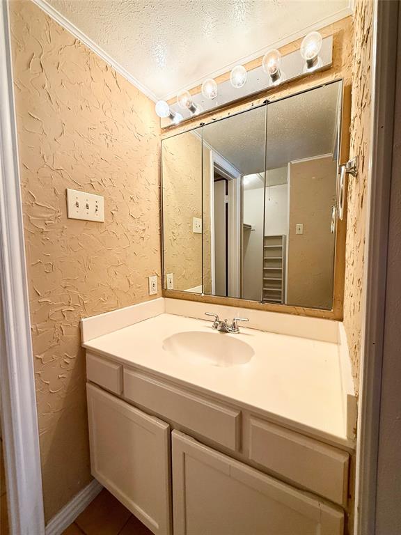 Quail Run Condo - Residential