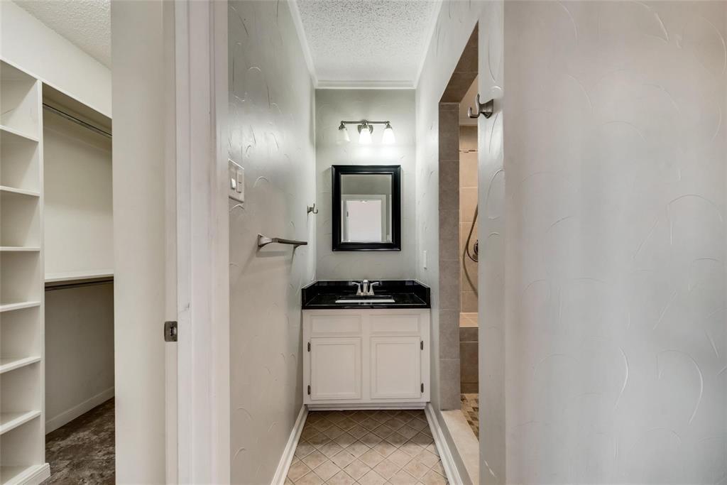 Hill On Park Lane - Residential