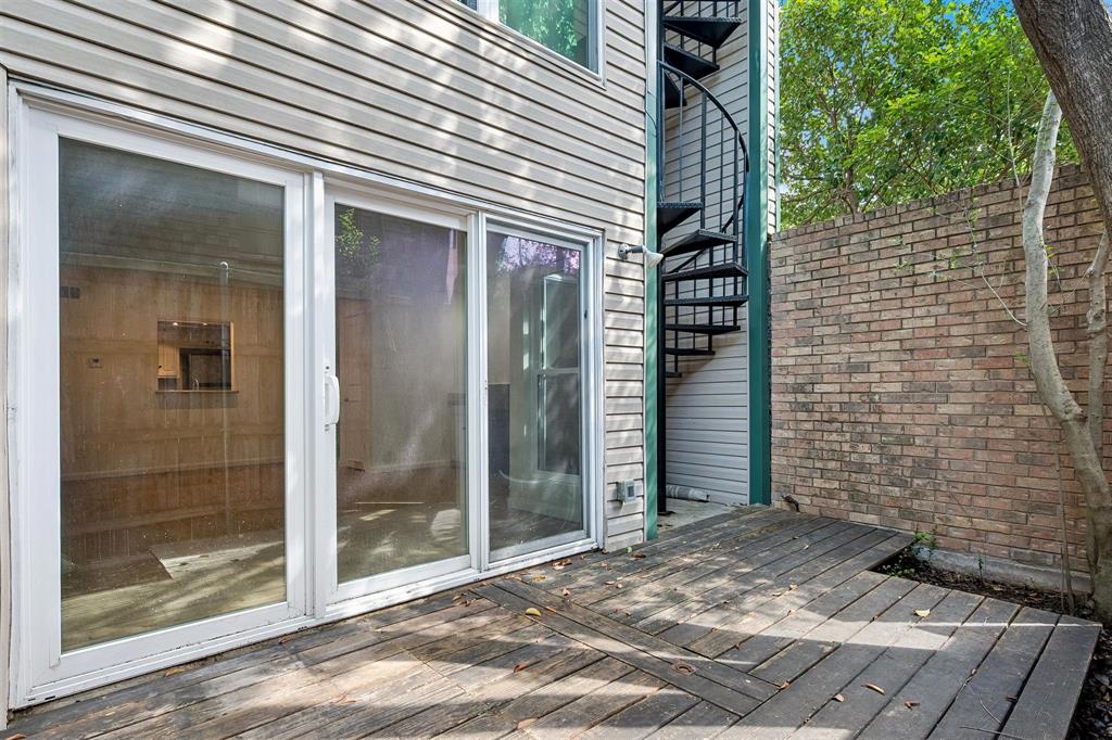 Holland House Condo - Residential