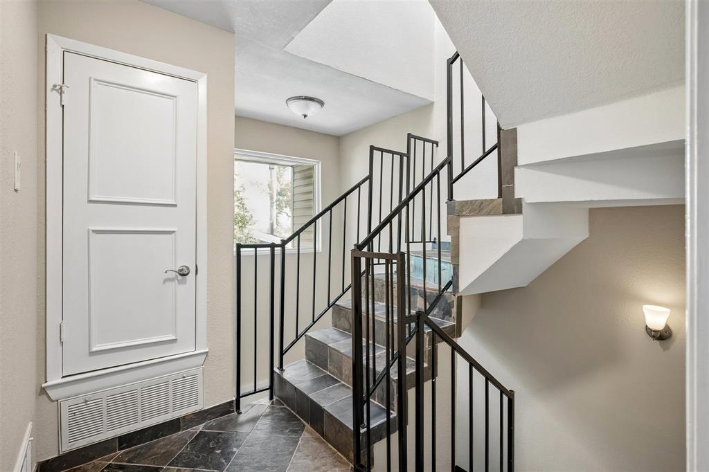 Holland House Condo - Residential