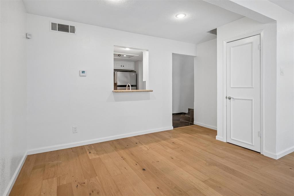 Holland House Condo - Residential