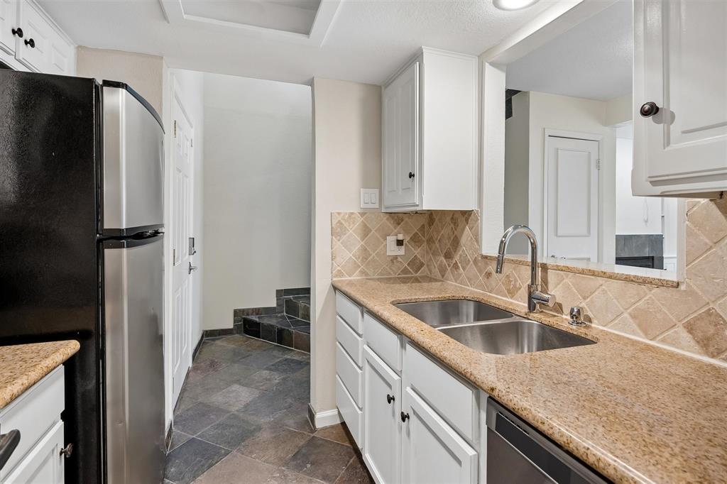 Holland House Condo - Residential