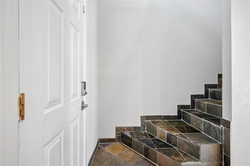 Holland House Condo - Residential