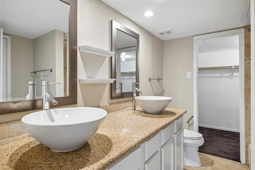 Holland House Condo - Residential