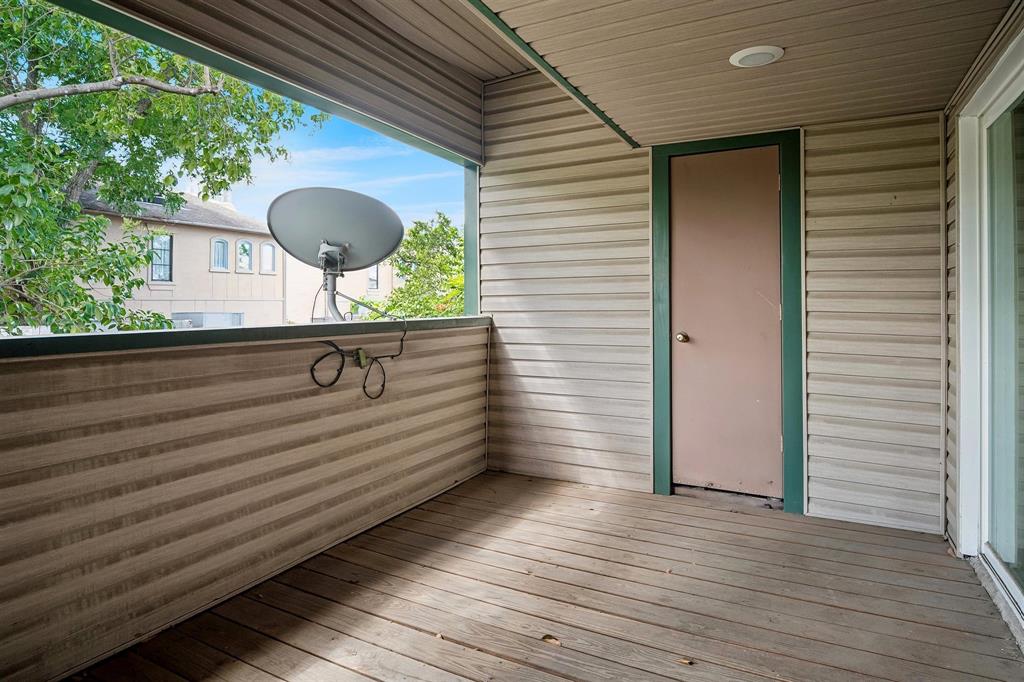 Holland House Condo - Residential