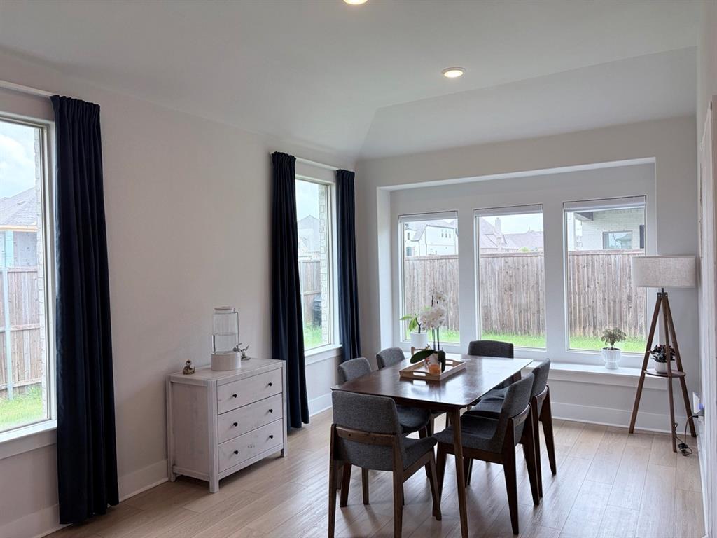 Lakes of River Trls - Residential