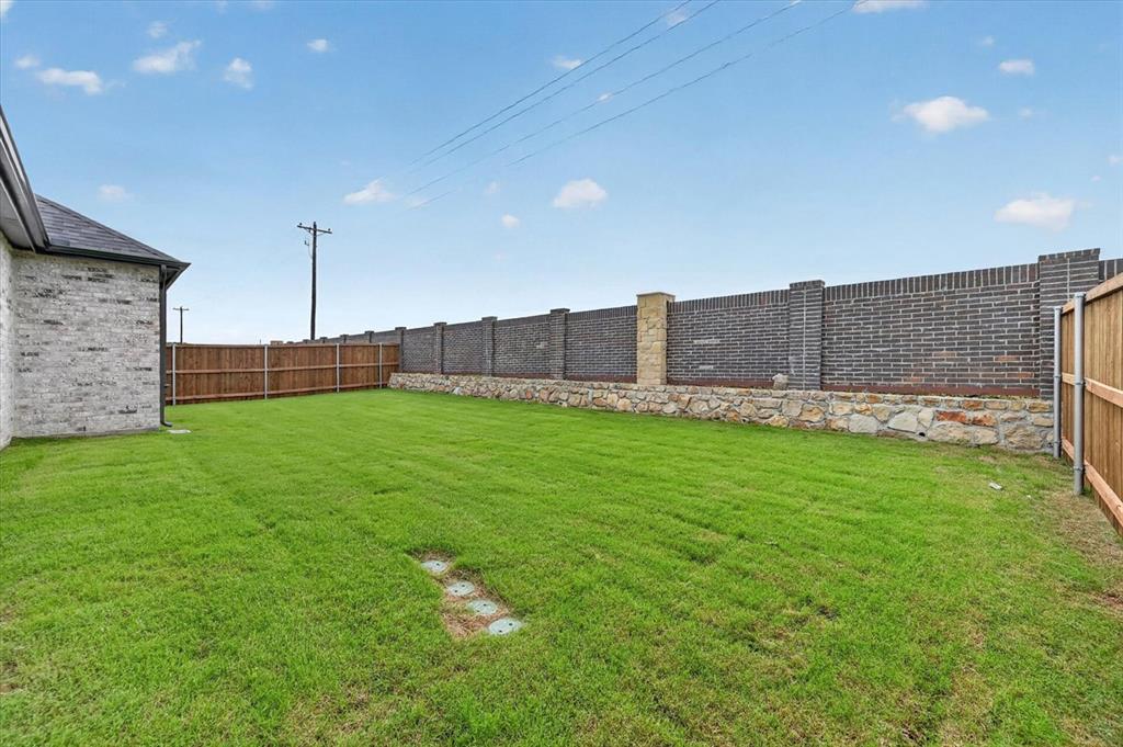Sonoma Verde - Residential