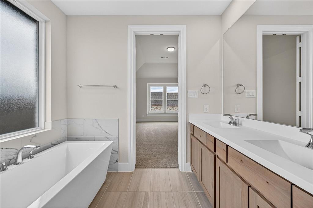 Sonoma Verde - Residential