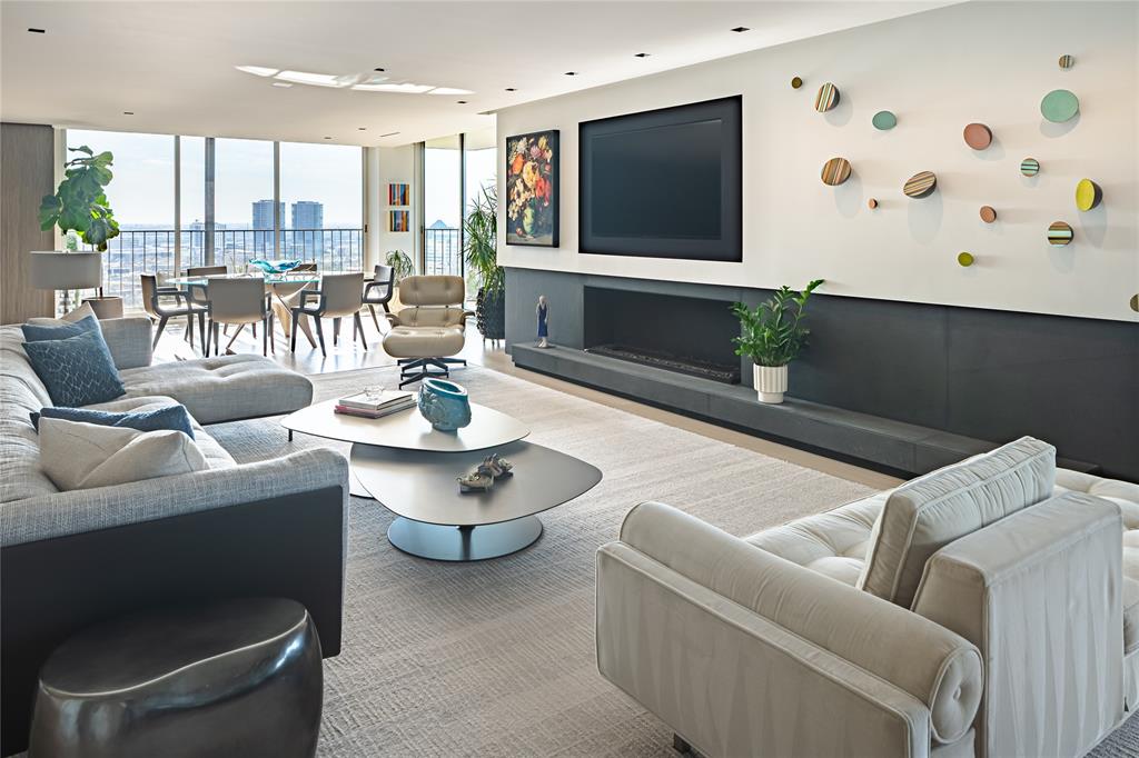Park Towers - Residential