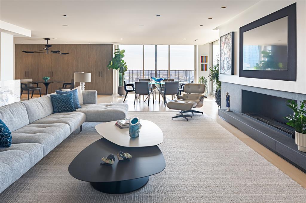 Park Towers - Residential