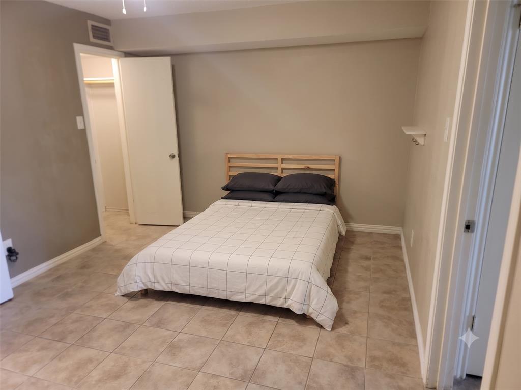 Richland Trace Condos - Residential