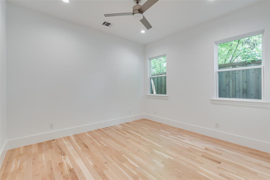 Lakewood Heights Add - Residential Lease