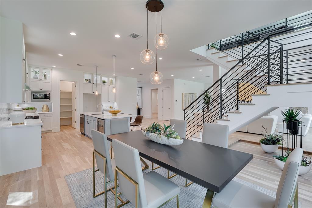 Lakewood Heights Add - Residential Lease