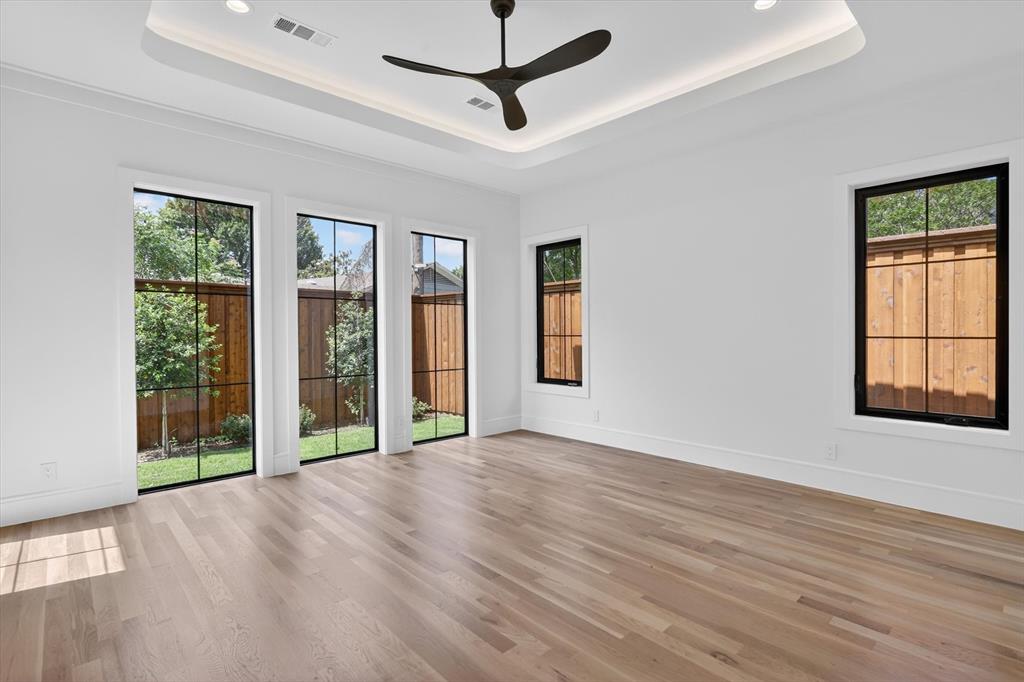 Lake Ridge Estates - Residential