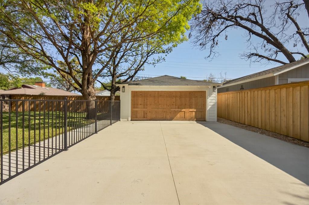 Caruth Terrace - Residential