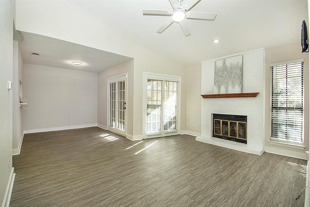 AMAZING LOCATION. Basically across the street from SIX FLAGS at I-30 and Collins. Central to AT&T STADIUM, RANGERS BALLPARK, WET & WILD, UTA, and ARLINGTON ENTERTAINMENT DISTRICT, with a wide variety of restaurants and retail.  A quick 15 minute Uber ride to DFW Airport and equidistant between Dallas and Fort Worth.
Condo is freshly painted with quartz countertops in kitchen and bathrooms. COLOR OF ALL CABINETS IS GRAY.  They are appearing green in photos. Stylish vinyl plank in main living areas with carpet in bedrooms.  Refrigerator and washer dryer included. You will be ready for hot summer days with 2 BEAUTIFUL POOLS in complex - and view of one from bedroom window. Owners have lovingly cared for property with new air handler installed in 2022, insulation added in attic, and cleaning of air ducts in 2023.
MOVE-IN READY TODAY.  Don't miss your chance to live in one of the most popular areas in all of DFW!  Eligible for MIDTERM RENTALS. Shortest term rental per HOA is 30 days.