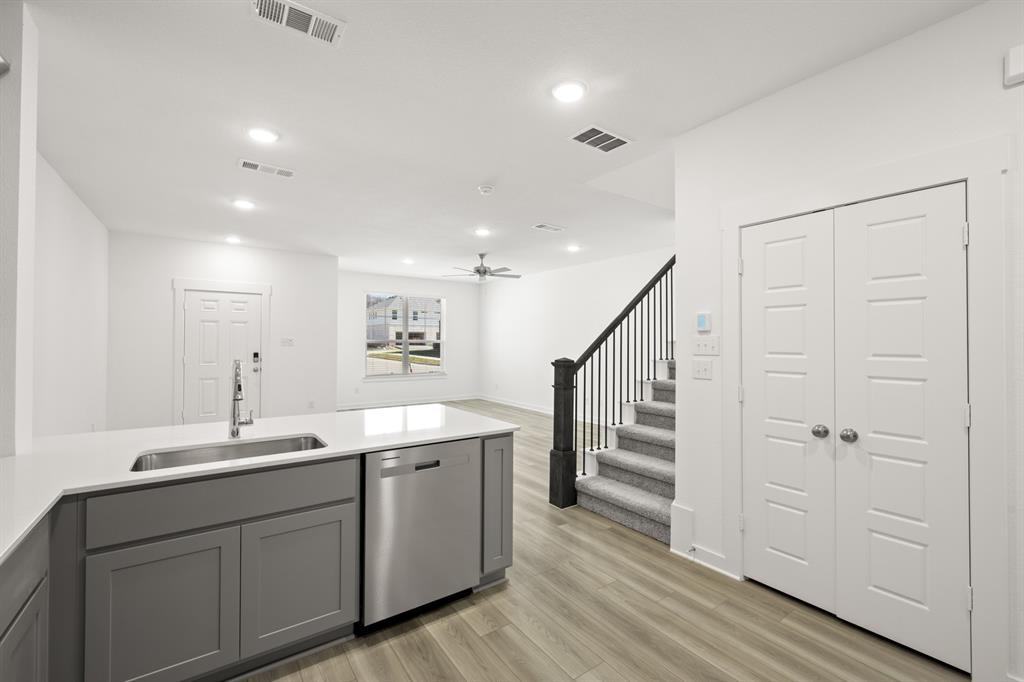 Mockingbird Estates Townhomes - Residential