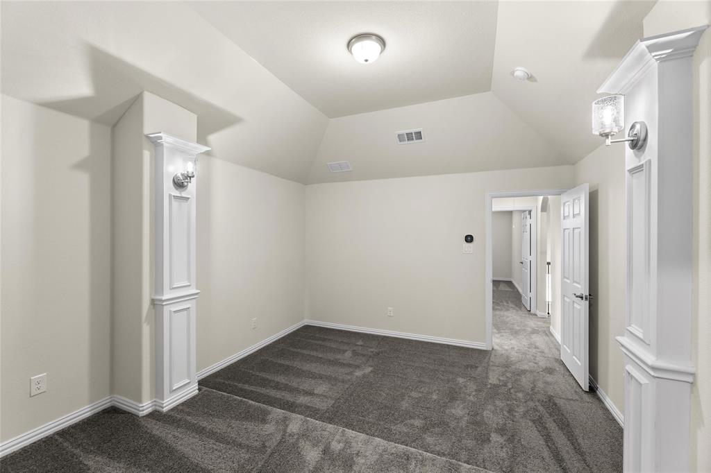 Broadmoor Estates - Residential