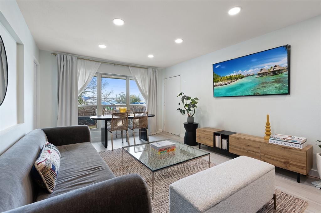 Park Central Condo - Residential