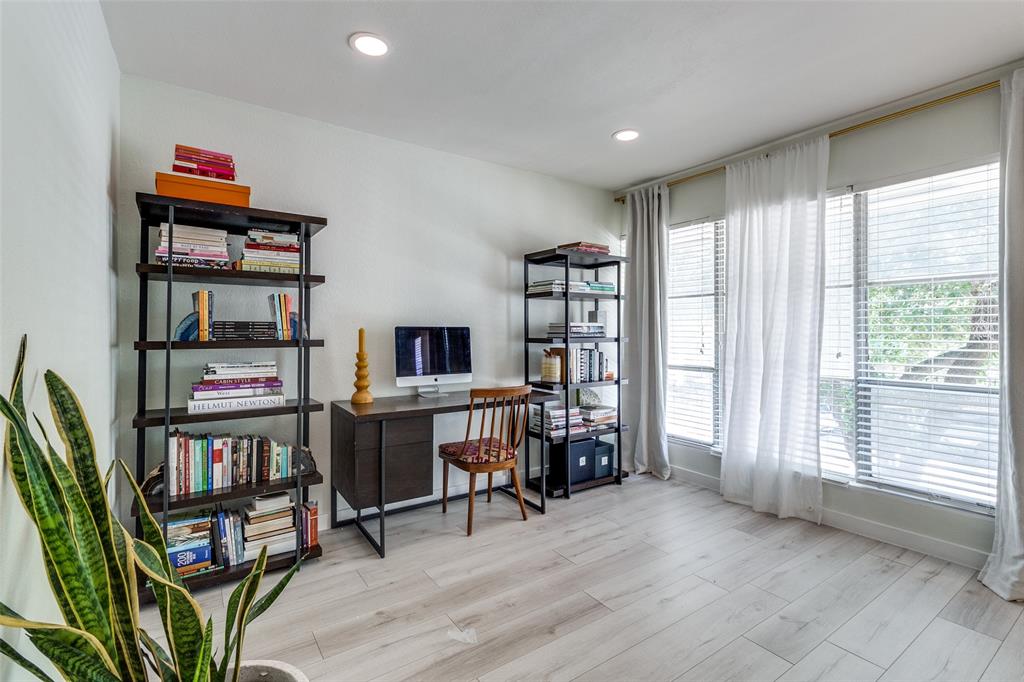 Park Central Condo - Residential