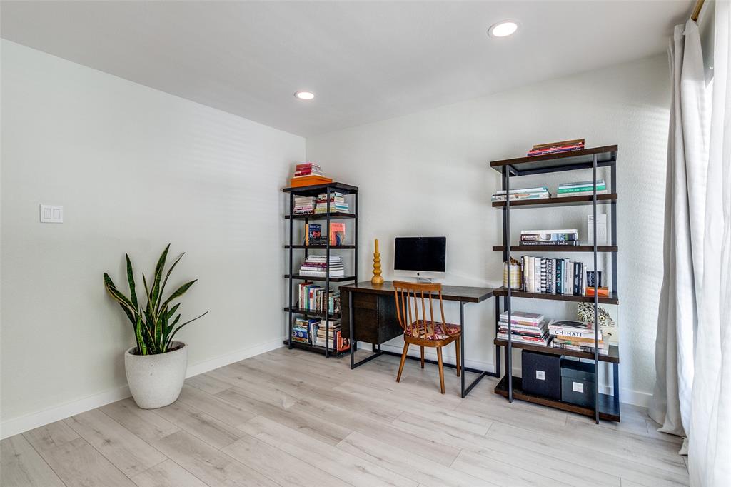 Park Central Condo - Residential