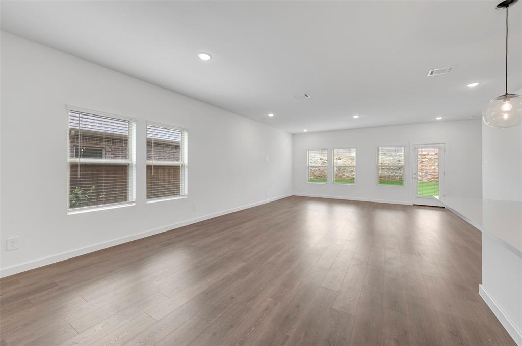 Reunion - Residential