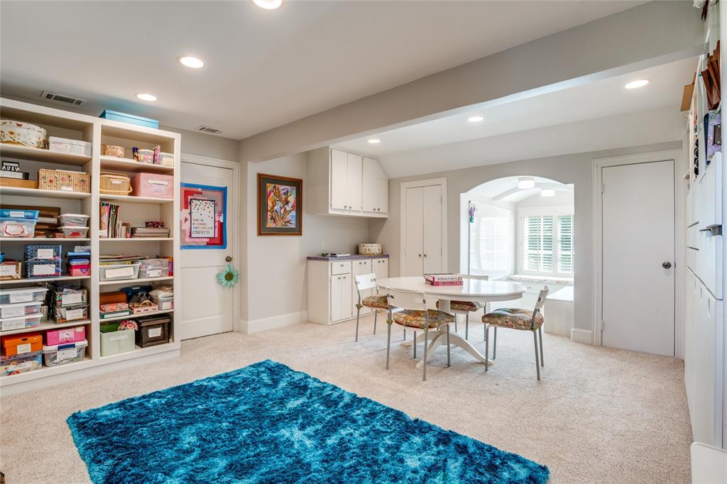 Roxbury Grove - Residential