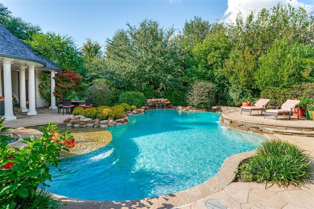 Roxbury Grove - Residential