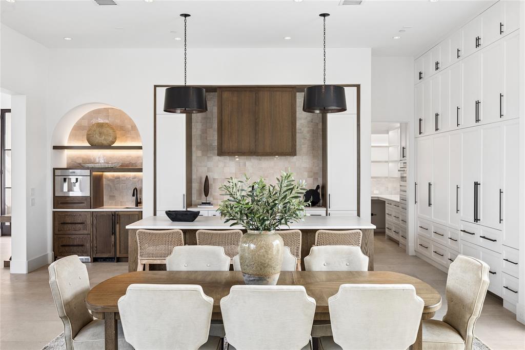 Avadene at Las Colinas - Residential