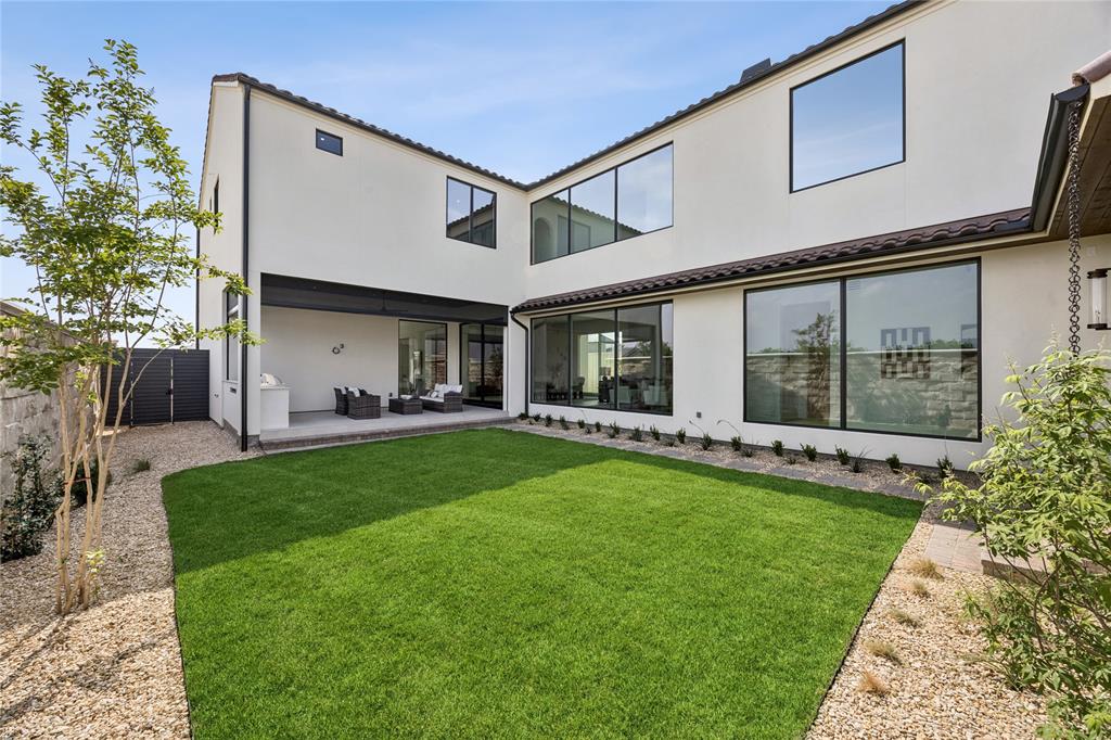 Avadene at Las Colinas - Residential