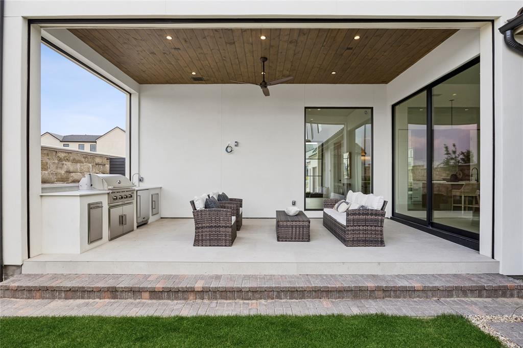 Avadene at Las Colinas - Residential