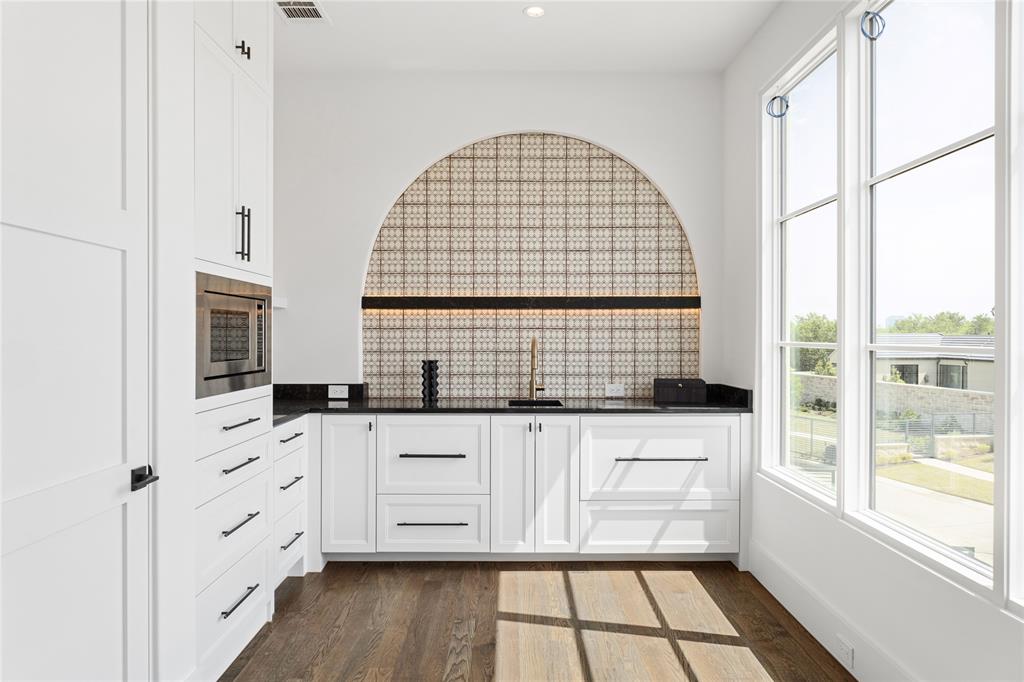 Avadene at Las Colinas - Residential