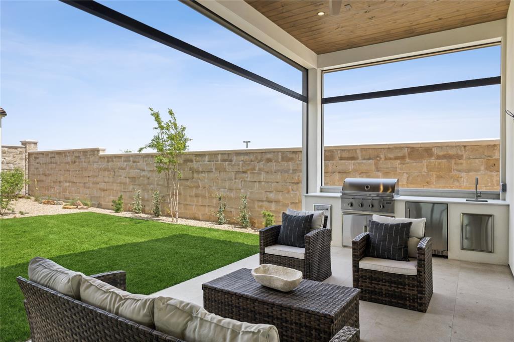 Avadene at Las Colinas - Residential