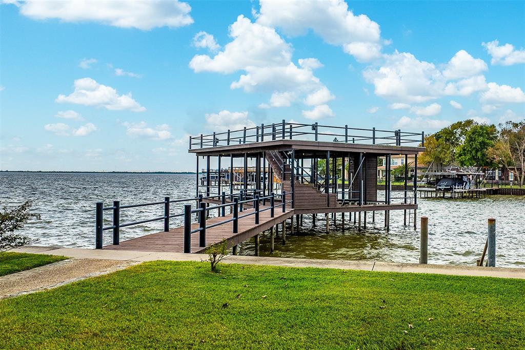 Pinnacle Club - Residential