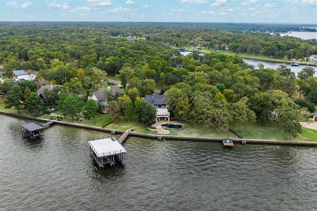 Pinnacle Club - Residential