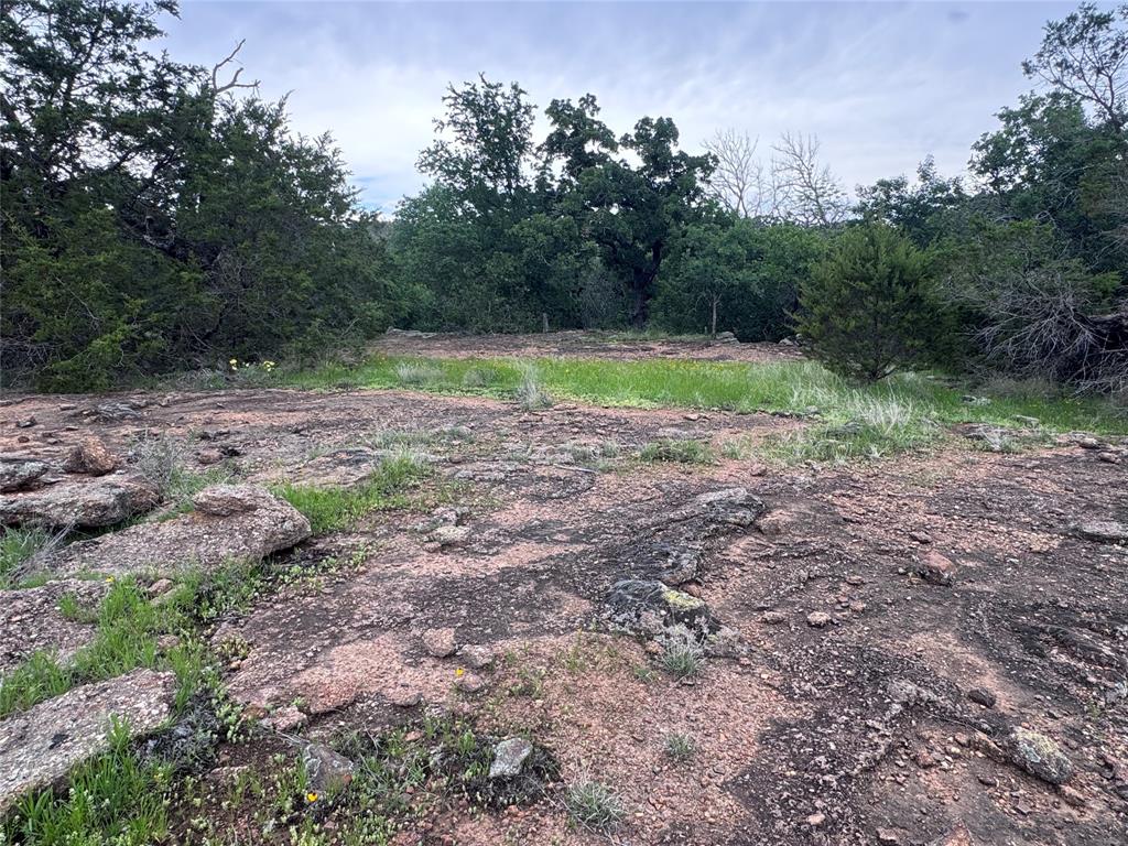 Lasseters Sub - Land