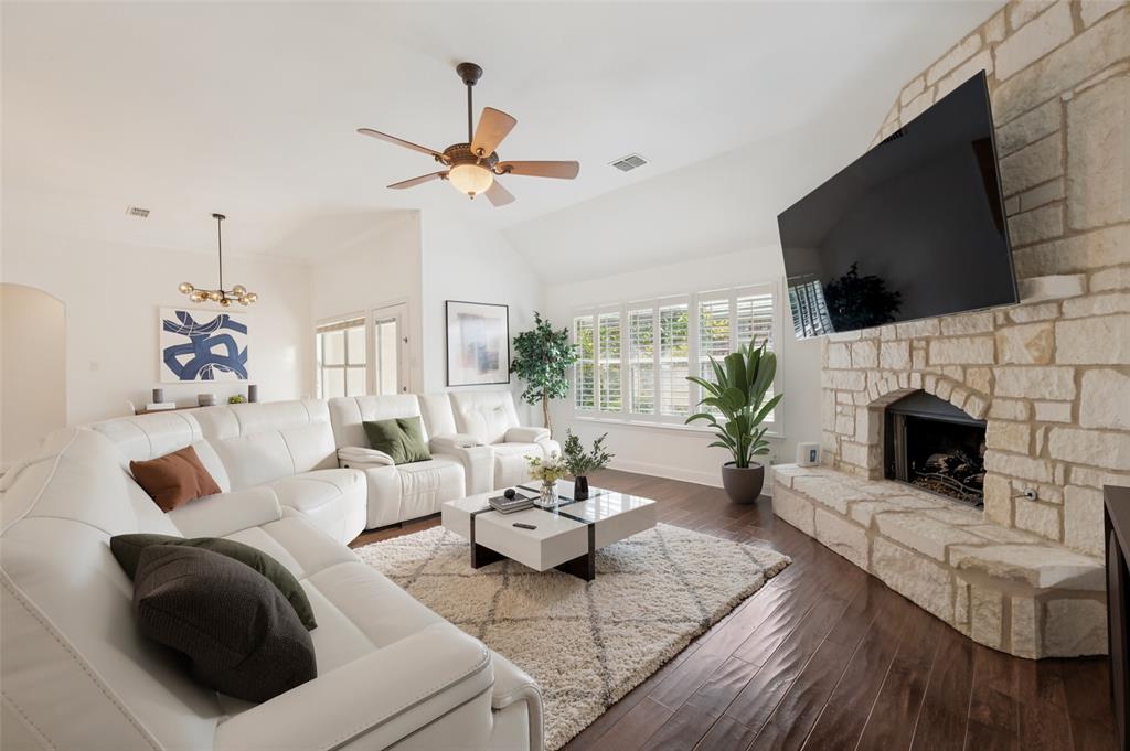 Fieldstone Place - Residential
