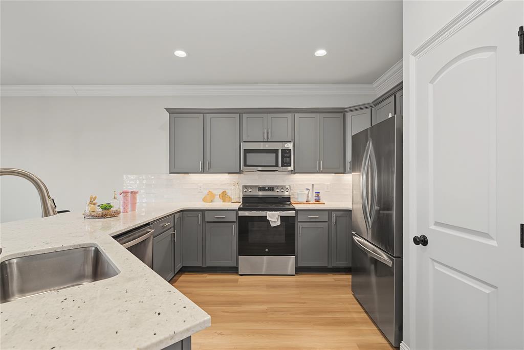 Cove at Villaggio - Residential