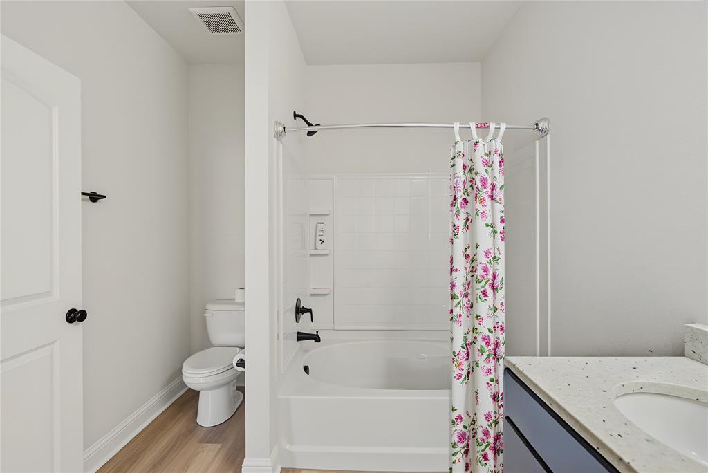 Cove at Villaggio - Residential