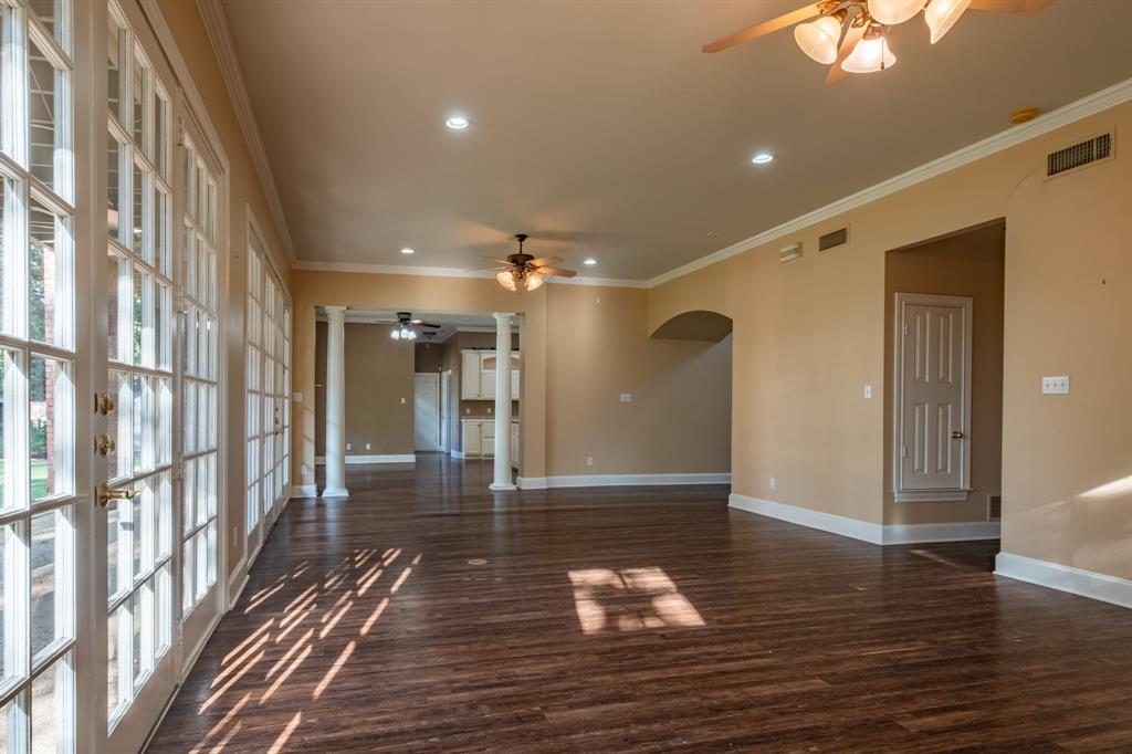 Estates of Double Oak - Residential
