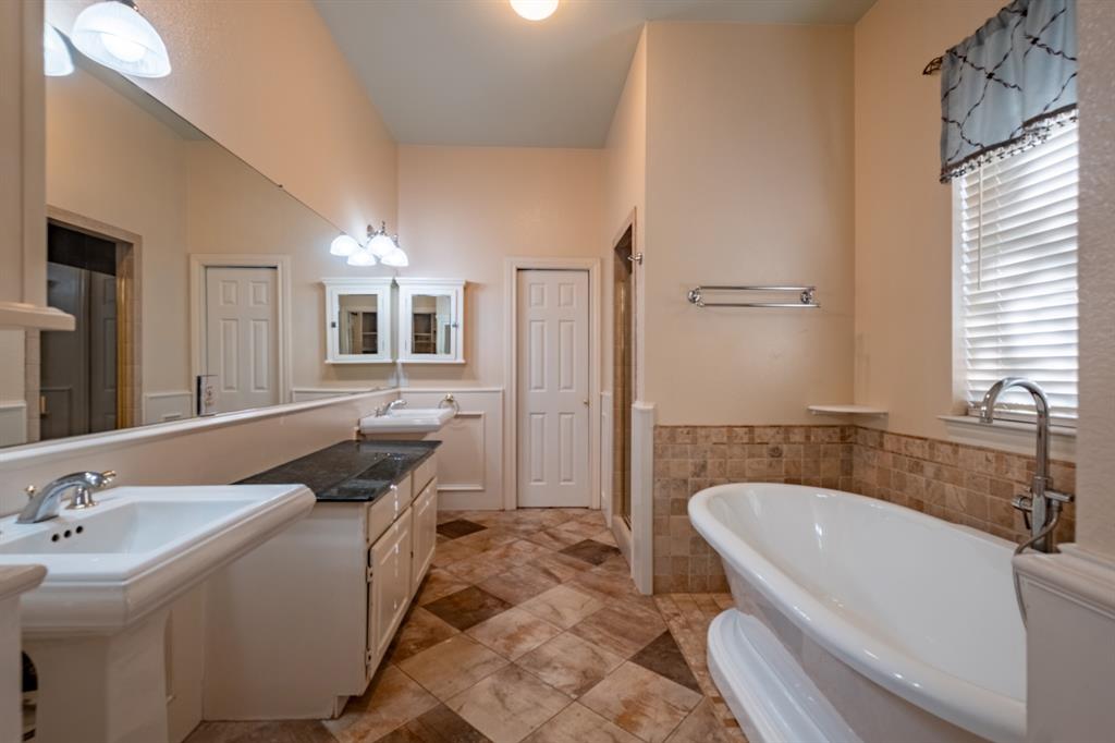 Estates of Double Oak - Residential
