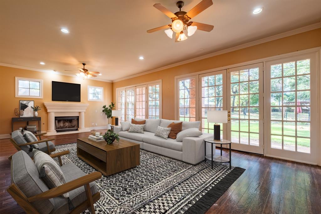 Estates of Double Oak - Residential