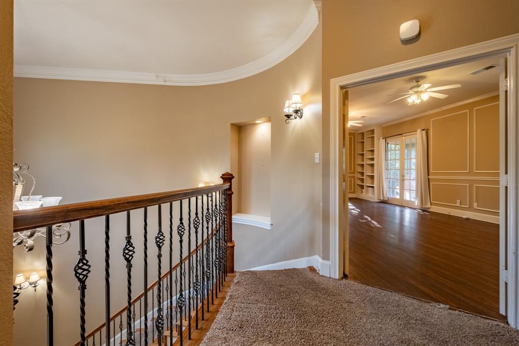 Estates of Double Oak - Residential
