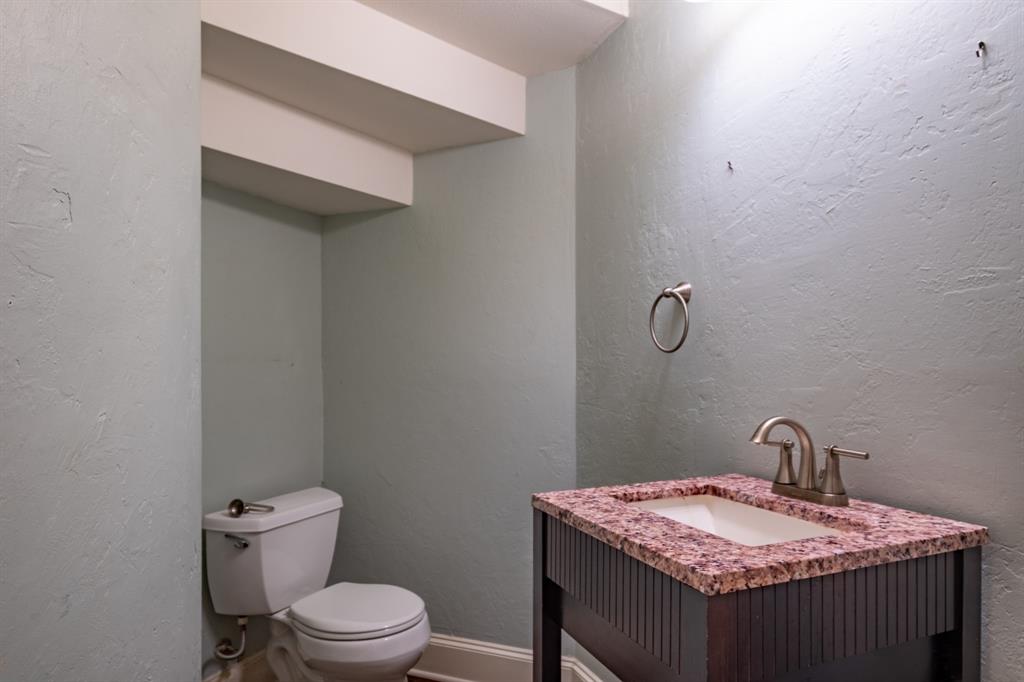 Estates of Double Oak - Residential