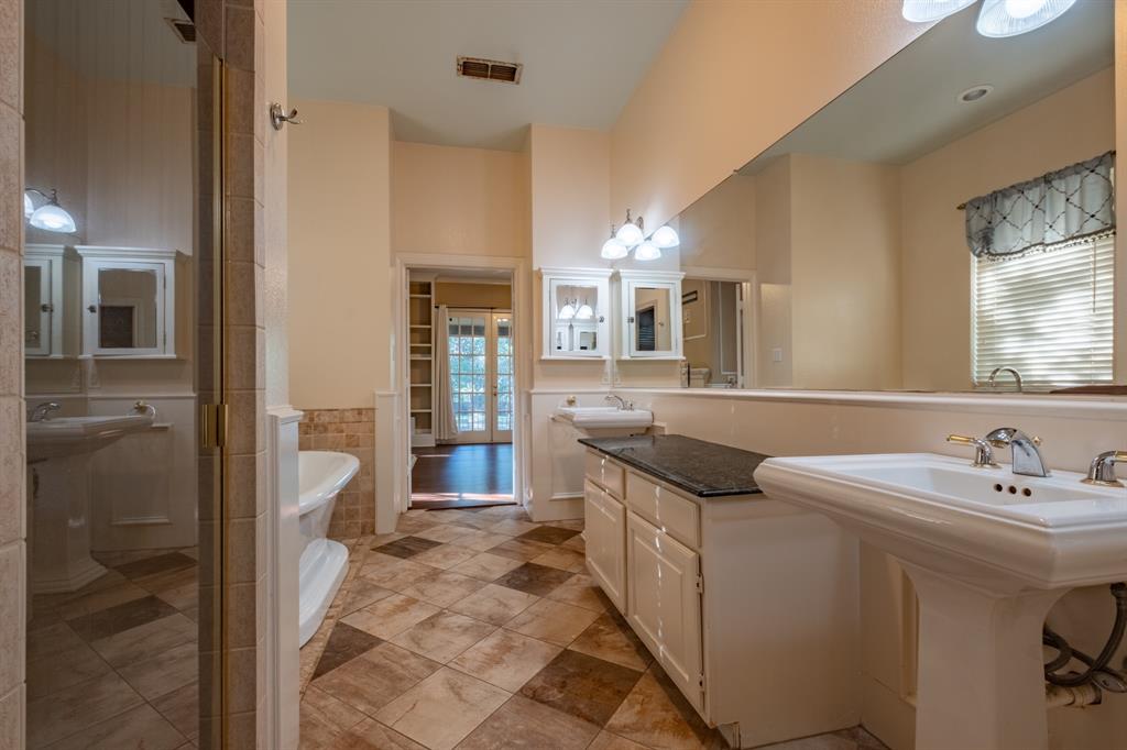 Estates of Double Oak - Residential