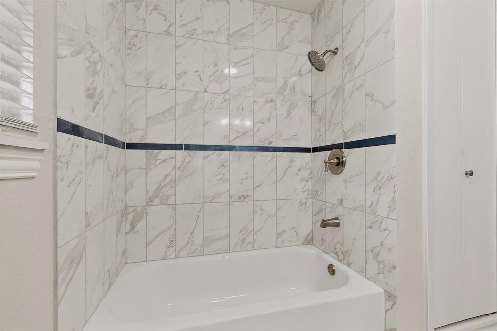 Glen Oaks - Residential
