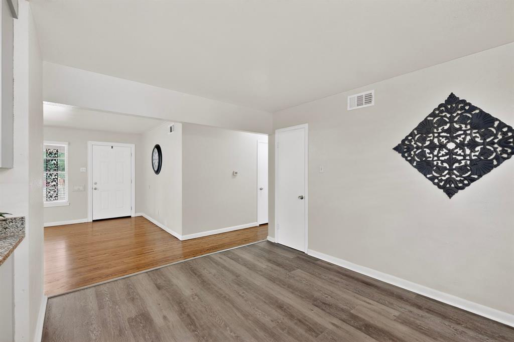 Glen Oaks - Residential