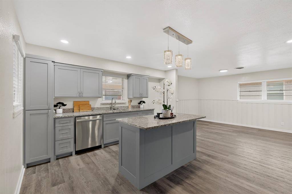 Glen Oaks - Residential
